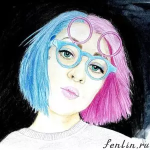 Цветной портрет карандашом девушки в очках - Fenlin.ru